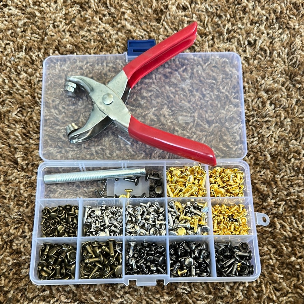 Snaps and Plier Set